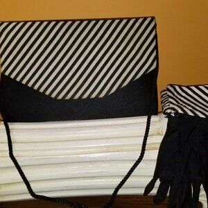 VINTAGE BLACK AND WHITE STRIPE CLUTCH